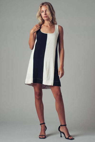 Colorblock A-Line Scoop Neck Mini Dress: BLACK