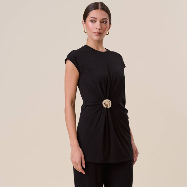 Gathered top & pants set with gold brooch: BLACK