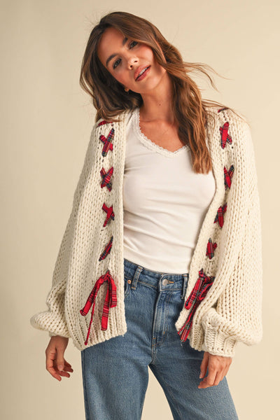 TARTAN PATTERN BRAIDED CHUNKY KNIT CARDIGAN: NAVY