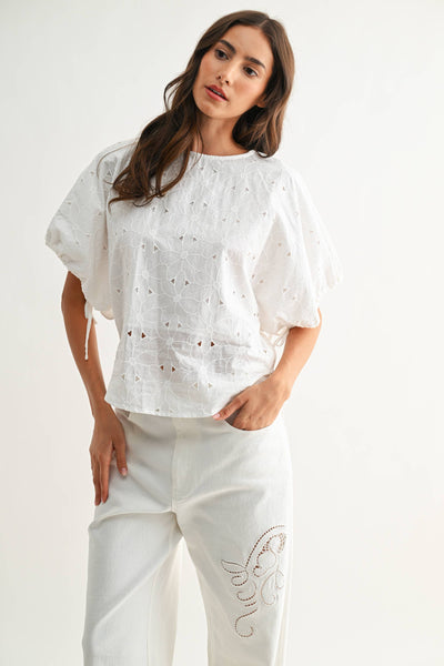 CJT26751 Embroidered White Cotton Blouse: OFF WHITE / S-M-L (3-2-1)