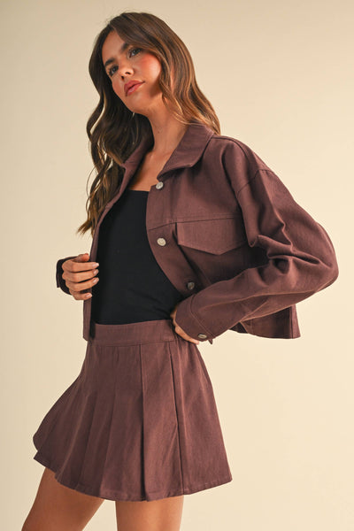 CROPPED TWILL JACKET WITH PLEATED FRONT SKORT SET: RED BEAN