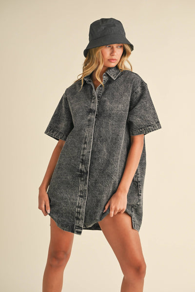 SHORT SLEEVE HIDDEN BUTTON DOWN DENIM SHIRT DRESS