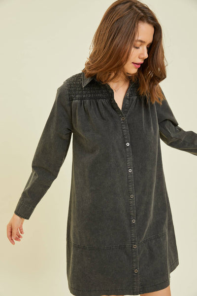 ED5260 MINERAL WASHED BUTTON-DOWN SHIRT DRESS: L / Black