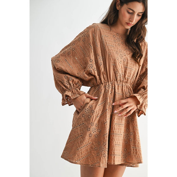 CMD26543AA EMBROIDERED LONG SLEEVE MINI DRESS WITH POCKET: DENIM BLUE/CREAM