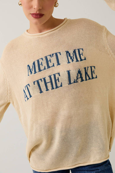 ROUND NECK "MEET ME AT THE LAKE" LT WEIGHT SWEATER: CREAM-BLUE