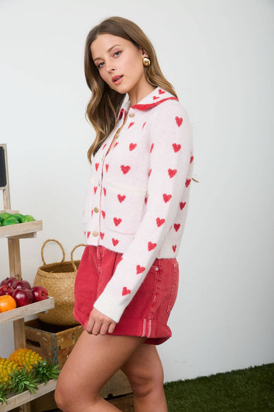 HEART PATTERN SCALLOP COLLAR BUTTON DOWN CARDIGAN: CREAM