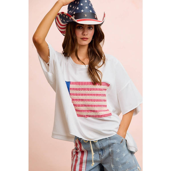 4TH OF JULY AMERICAN FLAG PATCHWORK SHORT TOP: OFF WHITE