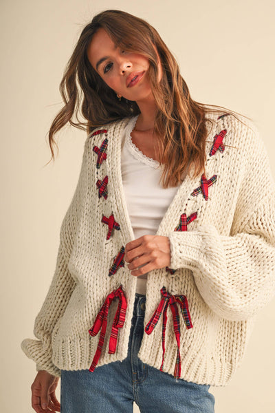 TARTAN PATTERN BRAIDED CHUNKY KNIT CARDIGAN: NAVY
