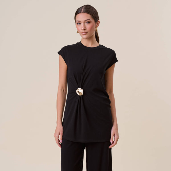 Gathered top & pants set with gold brooch: BLACK