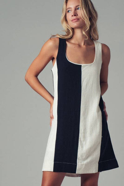 Colorblock A-Line Scoop Neck Mini Dress: BLACK