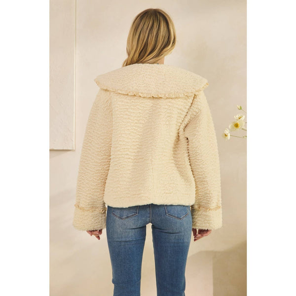 Texture Sherpa Peterpan Collar Short Jacket: Cream