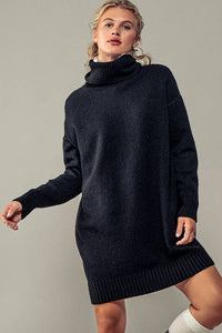 THICK TURTLENECK LOOSE FIT KNIT SWEATER DRESS: BLACK