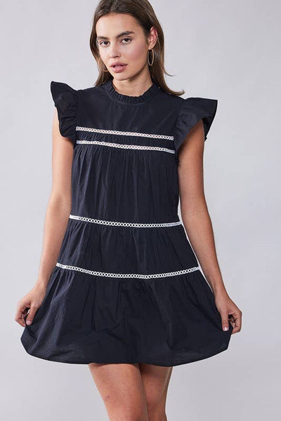 **HAILEE CONT LACE TRIM RUFFLE MINI DRESS: BLACK