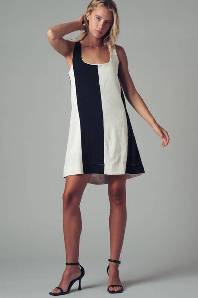 Colorblock A-Line Scoop Neck Mini Dress: BLACK