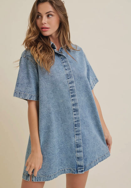 SHORT SLEEVE HIDDEN BUTTON DOWN DENIM DRESS