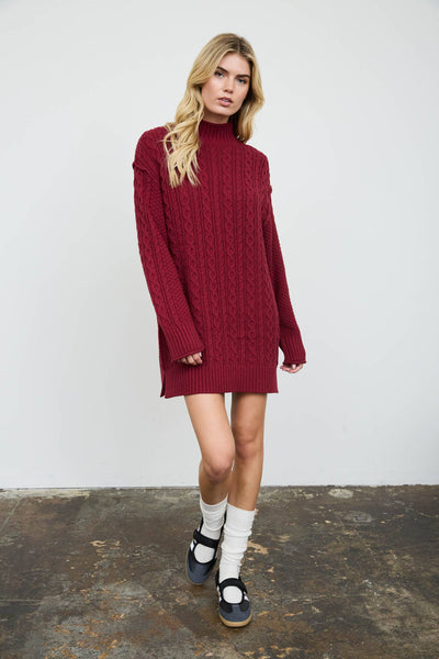 CABLE KNIT MOCK NECK MINI SWEATER DRESS: CHOCOLATE BROWN