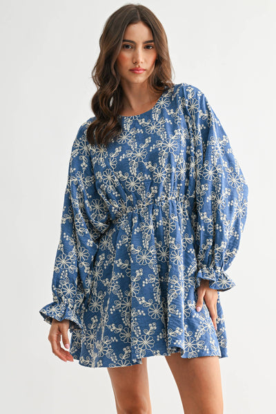 CMD26543AA EMBROIDERED LONG SLEEVE MINI DRESS WITH POCKET: DENIM BLUE/CREAM