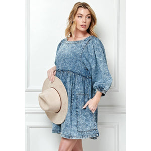 Oversize Pocket Icewash Denim Dress