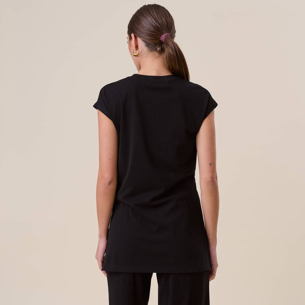 Gathered top & pants set with gold brooch: BLACK