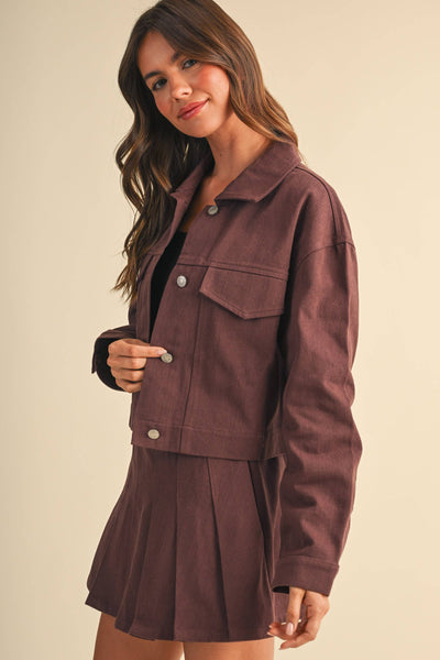 CROPPED TWILL JACKET WITH PLEATED FRONT SKORT SET: RED BEAN