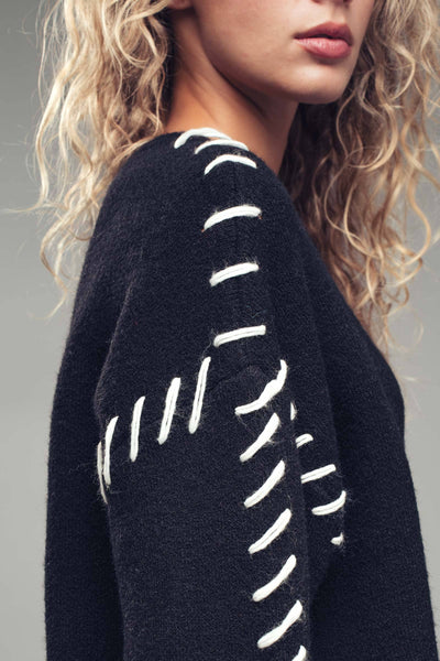 Contrast Whipstitch Detail Knit Sweater: Black