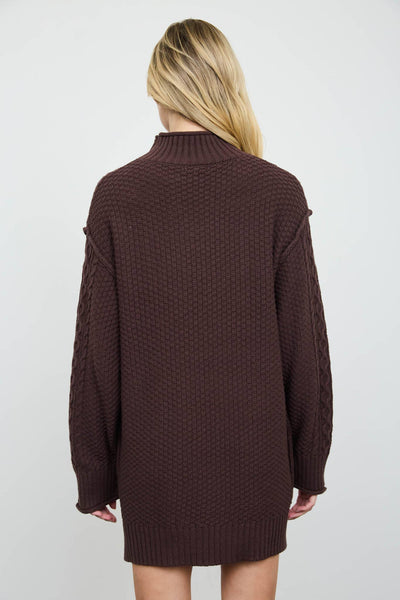 CABLE KNIT MOCK NECK MINI SWEATER DRESS: CHOCOLATE BROWN