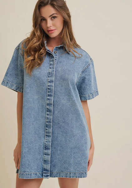 SHORT SLEEVE HIDDEN BUTTON DOWN DENIM DRESS