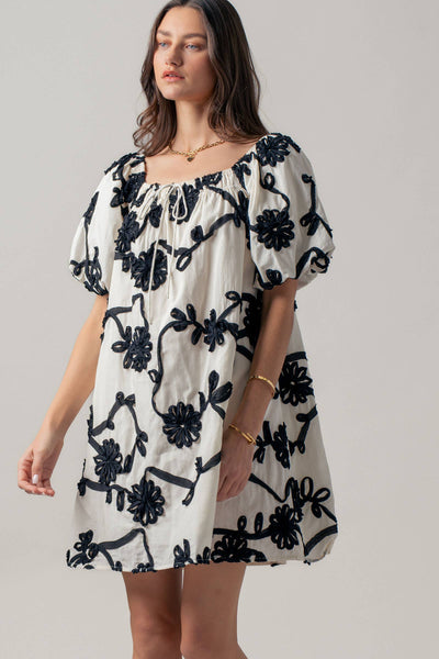 Floral Embroidery Off-Shoulder Puff Sleeve Mini Dres: IVORY / S-2/M-2/L-2