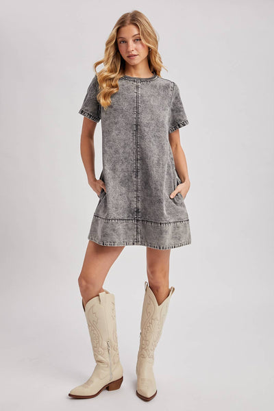 WASHED BLACK DENIM DRESS: WASHED BLACK