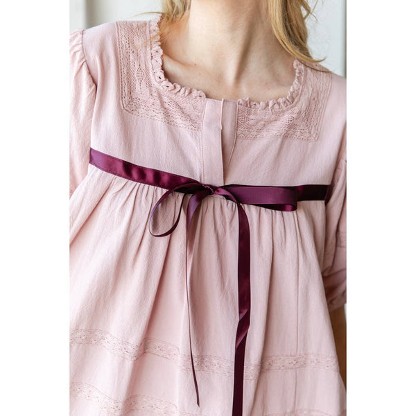 SHORT SLEEVE RIBBON DETAIL SQUARE NECK DRESS: Mauve