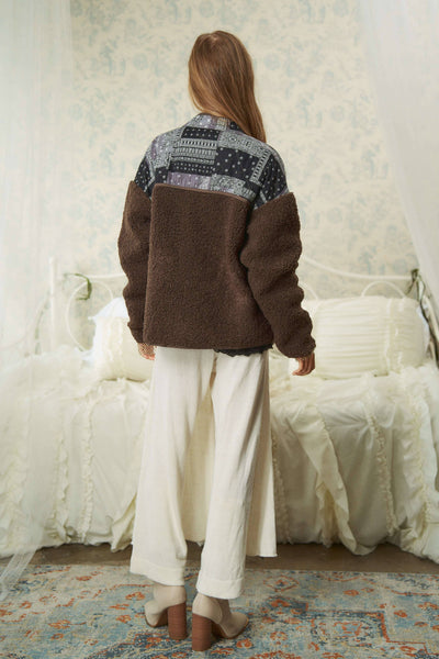 PLUS FUR SIDE POCKET LONG SLEEVE ZIPPER JACKET: Mocha