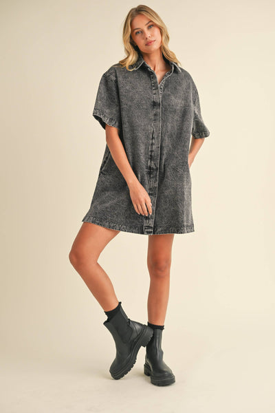 SHORT SLEEVE HIDDEN BUTTON DOWN DENIM SHIRT DRESS