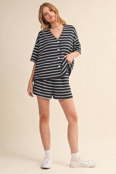STRIPED OVERSIZE SHORT SLEEVE BUTTON DOWN TOP AND SH: NAVY/OFF WHITE