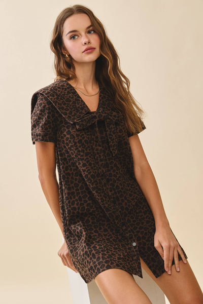 Leopard Wash Oversized Sailor Collar Tied Dress: Brown