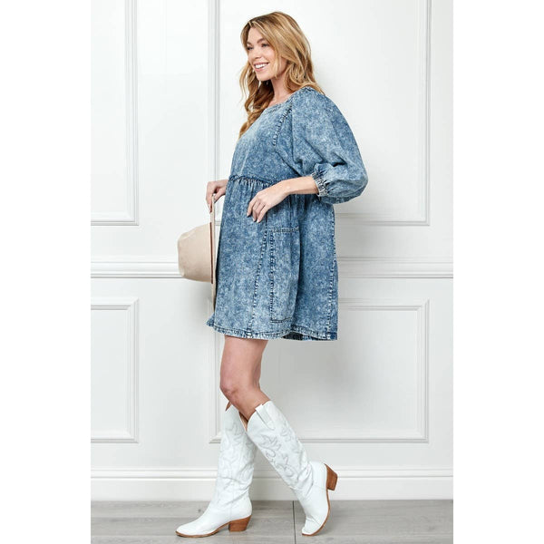 Oversize Pocket Icewash Denim Dress