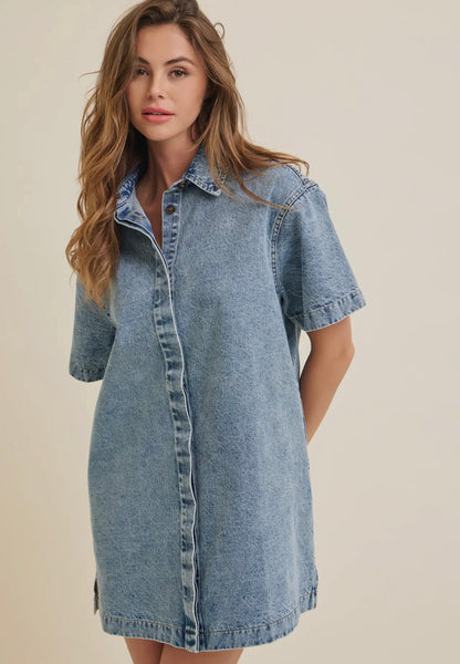 SHORT SLEEVE HIDDEN BUTTON DOWN DENIM DRESS