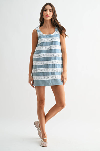 Camellia Denim Shift Mini Dress with Crochet Lace Trim: LIGHT WASHED DENIM
