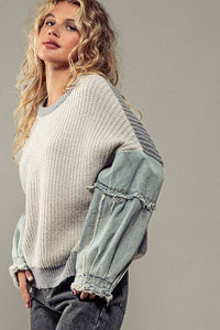 DENIM SLEEVE TWO TONE KNIT SWEATER: GREY