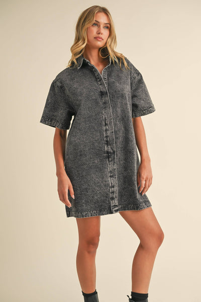 SHORT SLEEVE HIDDEN BUTTON DOWN DENIM SHIRT DRESS