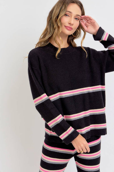 PULLOVER CASUAL KNIT TOP: Black