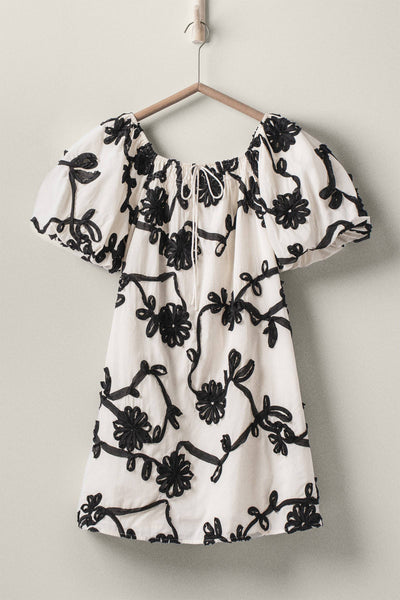 Floral Embroidery Off-Shoulder Puff Sleeve Mini Dres: IVORY / S-2/M-2/L-2