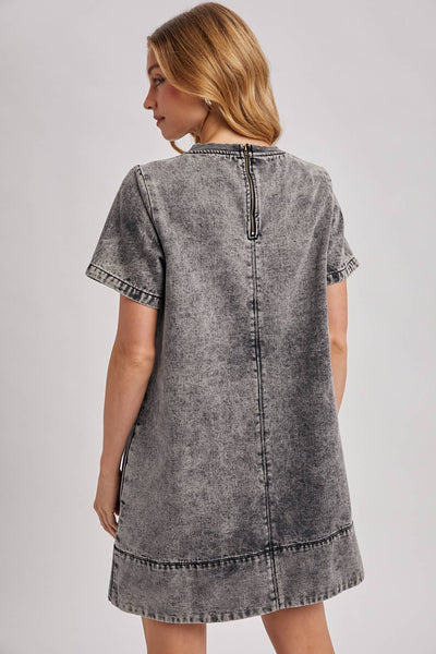 WASHED BLACK DENIM DRESS: WASHED BLACK