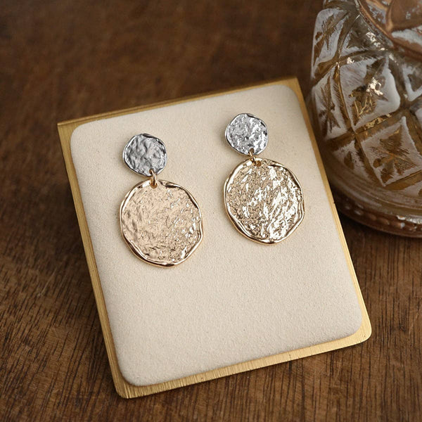 Golden Muse – Two Disc Textured Earrings: Silver Tone