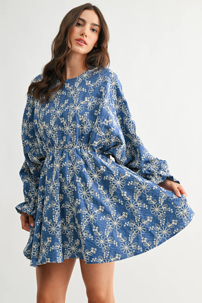 CMD26543AA EMBROIDERED LONG SLEEVE MINI DRESS WITH POCKET: DENIM BLUE/CREAM