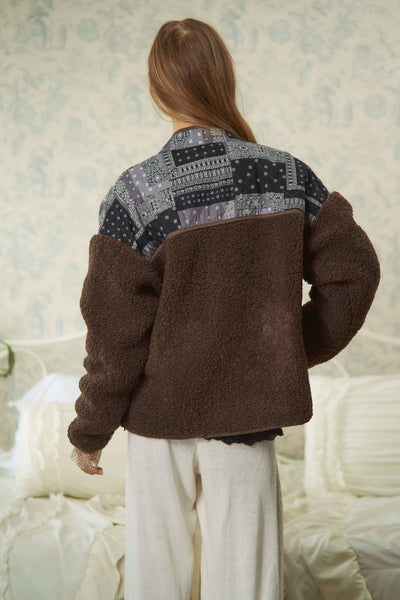 PLUS FUR SIDE POCKET LONG SLEEVE ZIPPER JACKET: Mocha