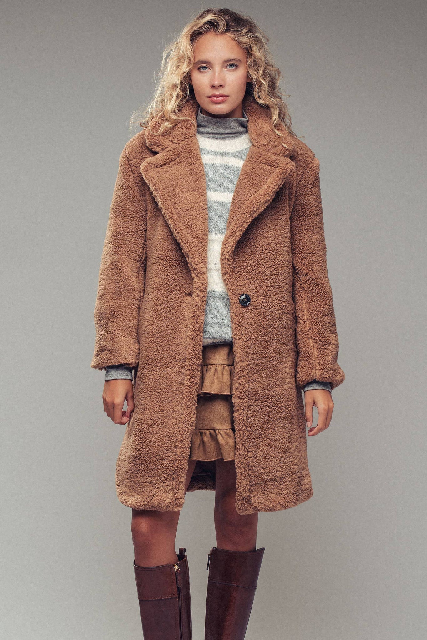 Cozy Longline Notched Lapel Teddy Coat: CAMEL