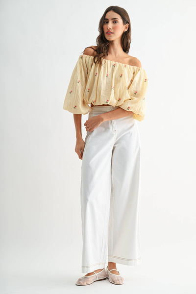 CJT27076 Off-Shoulder Floral Embroidered Blouse: LT.YELLOW / S-M-L (3-2-1)