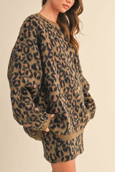 ANIMAL PRINTED OVERSIZED SWEATER TOP AND SKIRT SET: ANIMAL