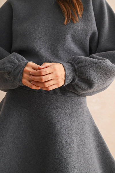 BALLON SLEEVE SWEATER DRESS: OLIVE /