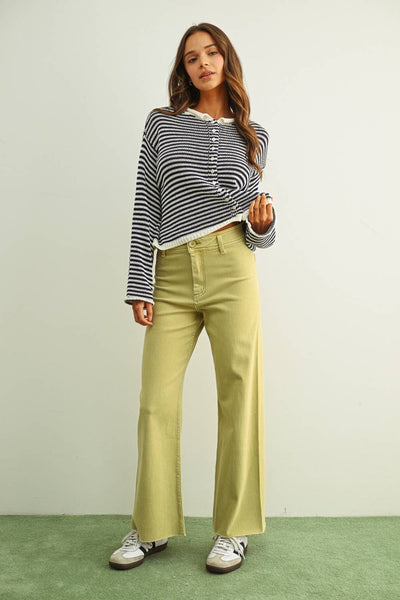 STRIPE BUTTON FRONT KNIT CARDIGAN: NAVY/WHITE